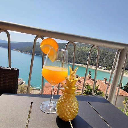 Apartment Noemi With A Direct Beach View Rabac Exterior photo
